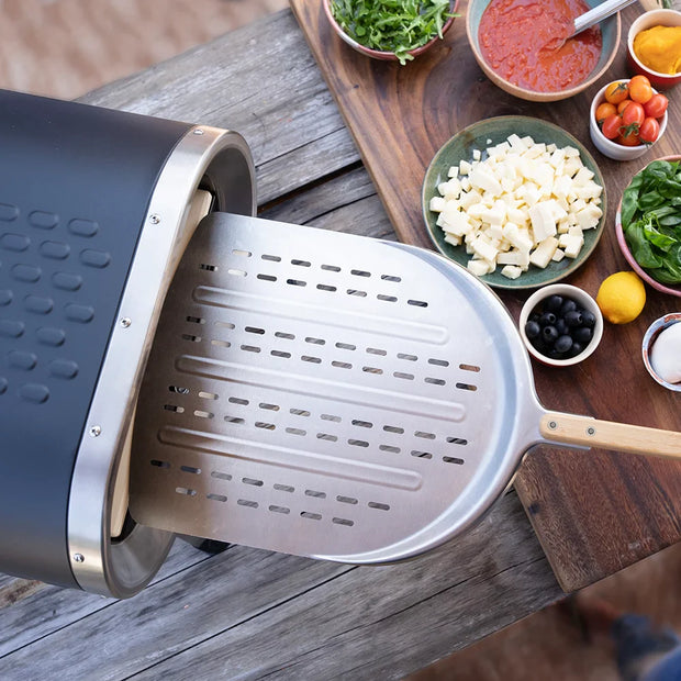 <h4><strong>Stainless Steel Peel</strong></h4>